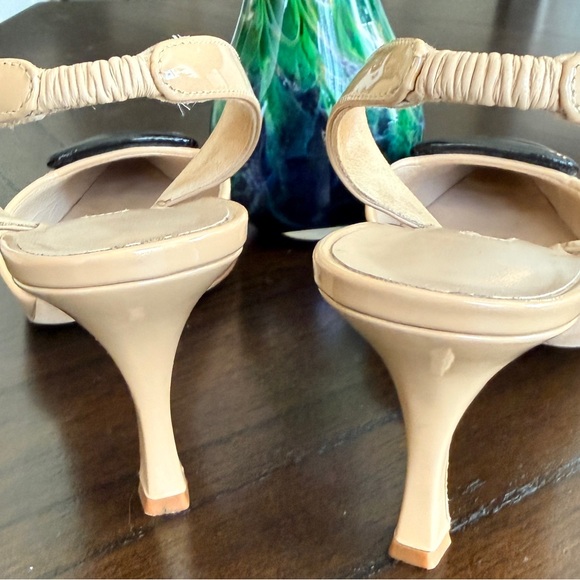 Manolo Blahnik May Maysli Slingback Patent Heels - Picture 6 of 8